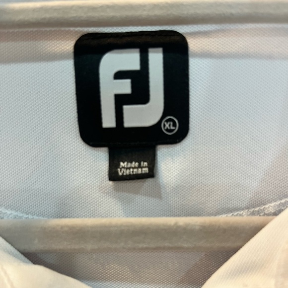 FootJoy Golf Polo Shirt Men's Size XL White Preppy With Golf Club Logo - Picture 3 of 5